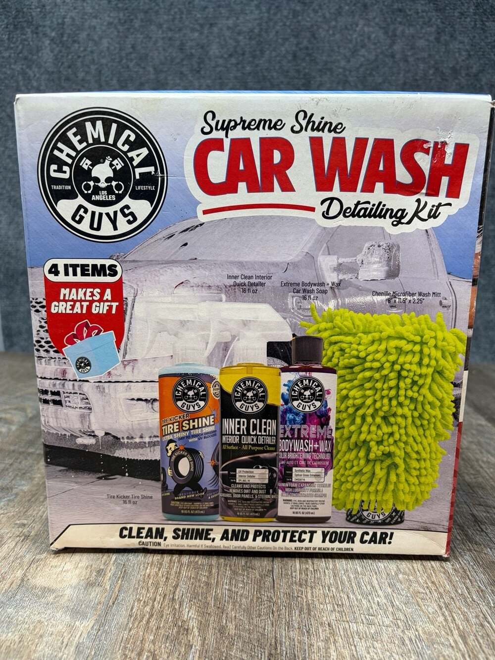 Chemical Guys Supreme Shine Car Wash Detailing Kit 4-Count Car Exterior Wash/Wax